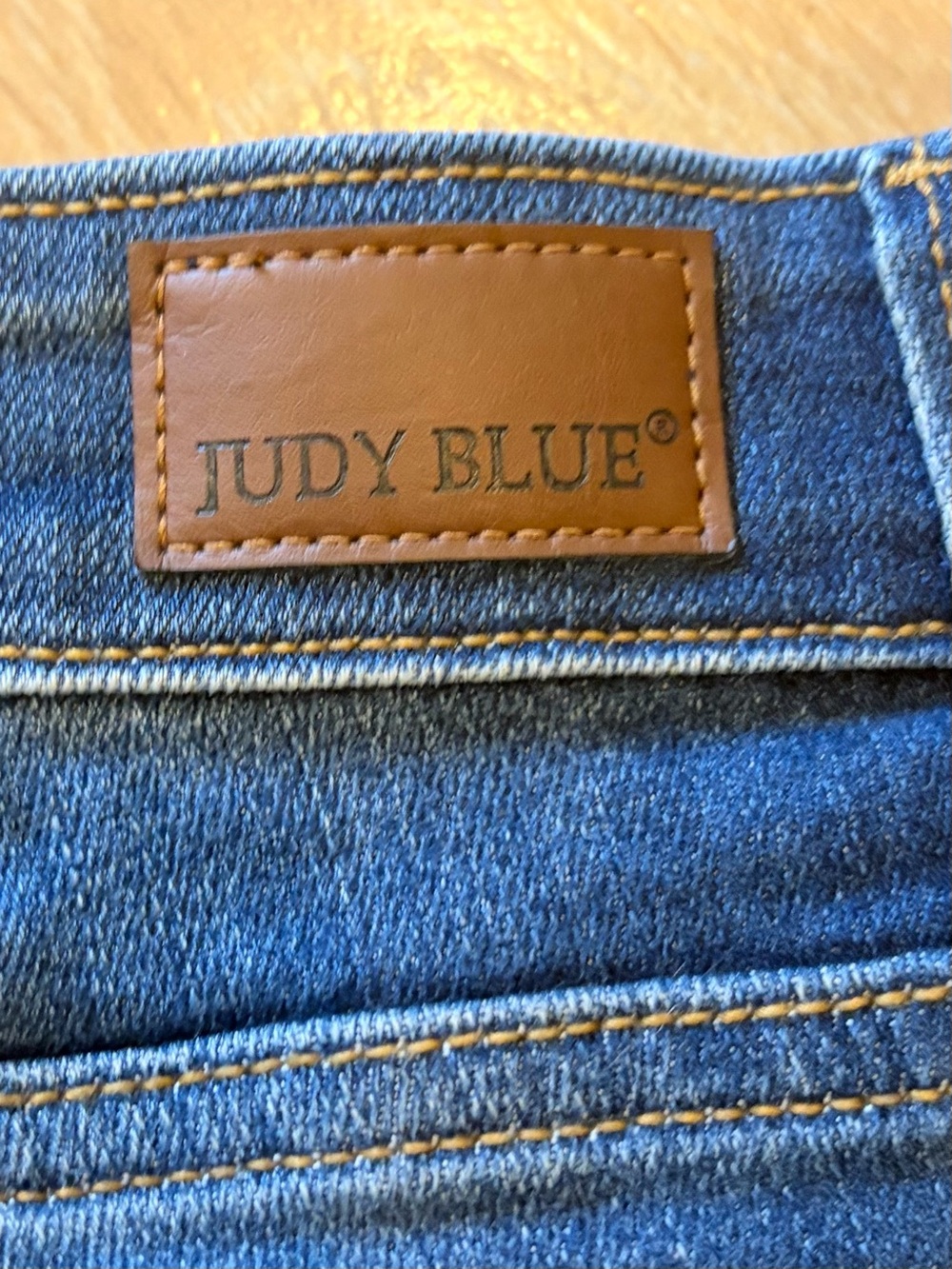 Judy Blue Straight Leg Cropped Jeans Med Wash Stretch Denim Cuff High Rise Sz 31 - Picture 9 of 15